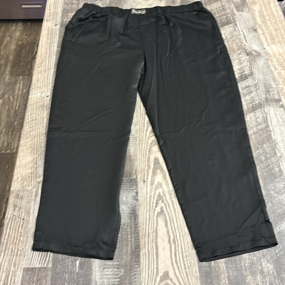 Mens NWOT Dogg Supply by Snoop Dogg  satin pajama pants